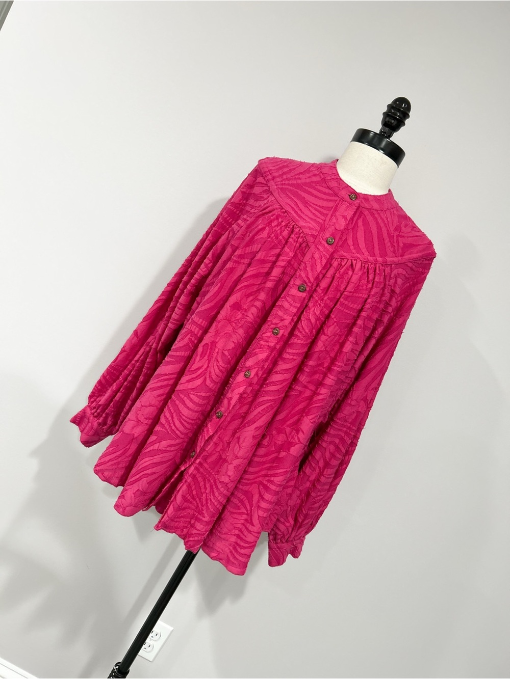 Free People Fuchsia Textured Button-Front Tunic Blouse